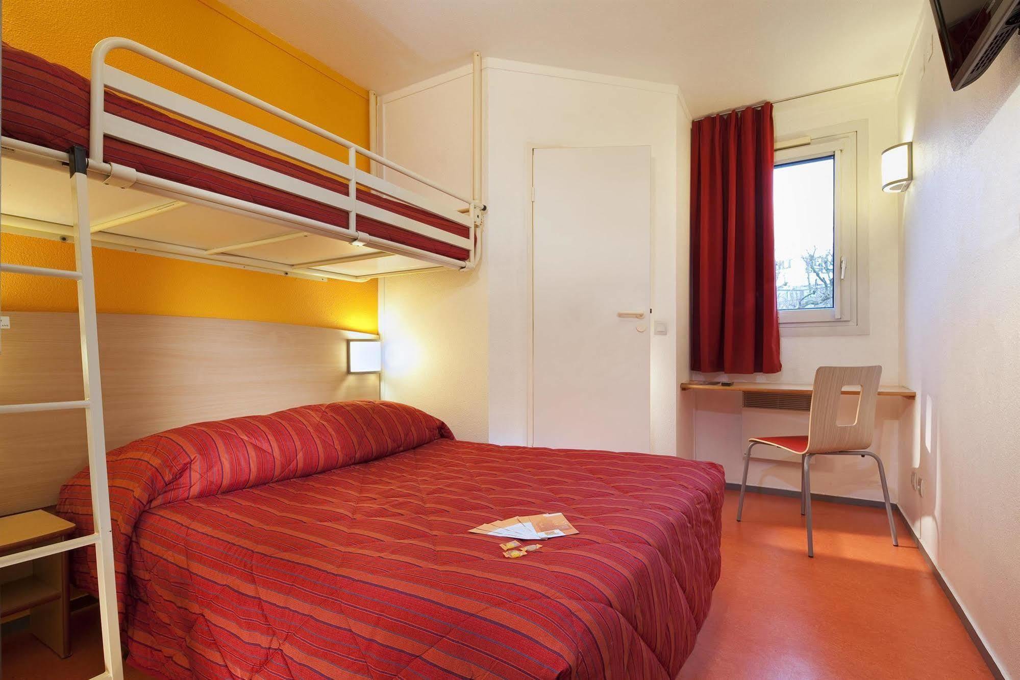 Fast Hotel Les Ulis - Courtaboeuf Bagian luar foto